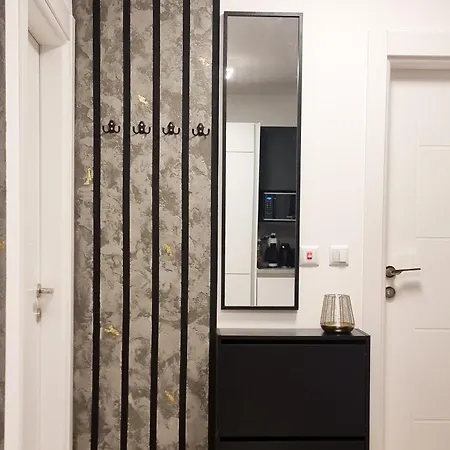 Luxus Apartament Mit Pool 150 M Zum In سفيتي فلاس