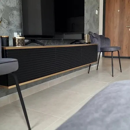 Apartamento Luxus Apartament Mit Pool 150 M Zum In Sveti Vlas